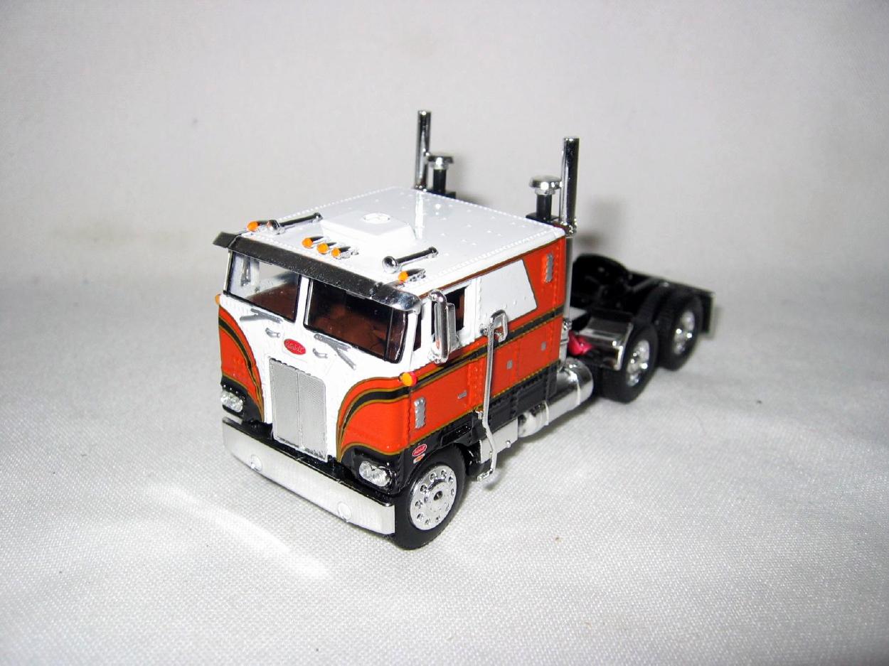 d and c farm toys